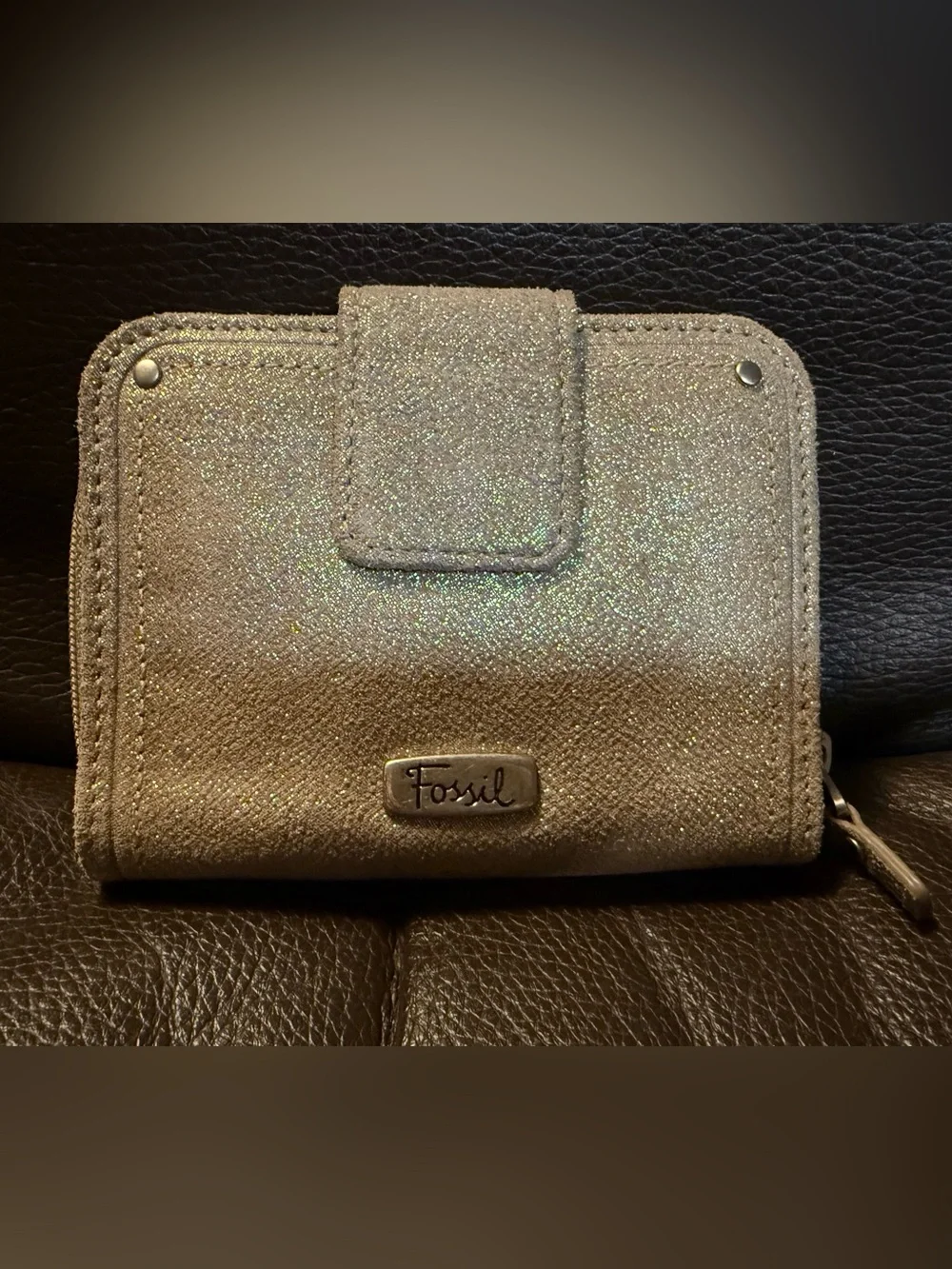 Fossil Women's Sparkle Wallet in Metallic Silver
